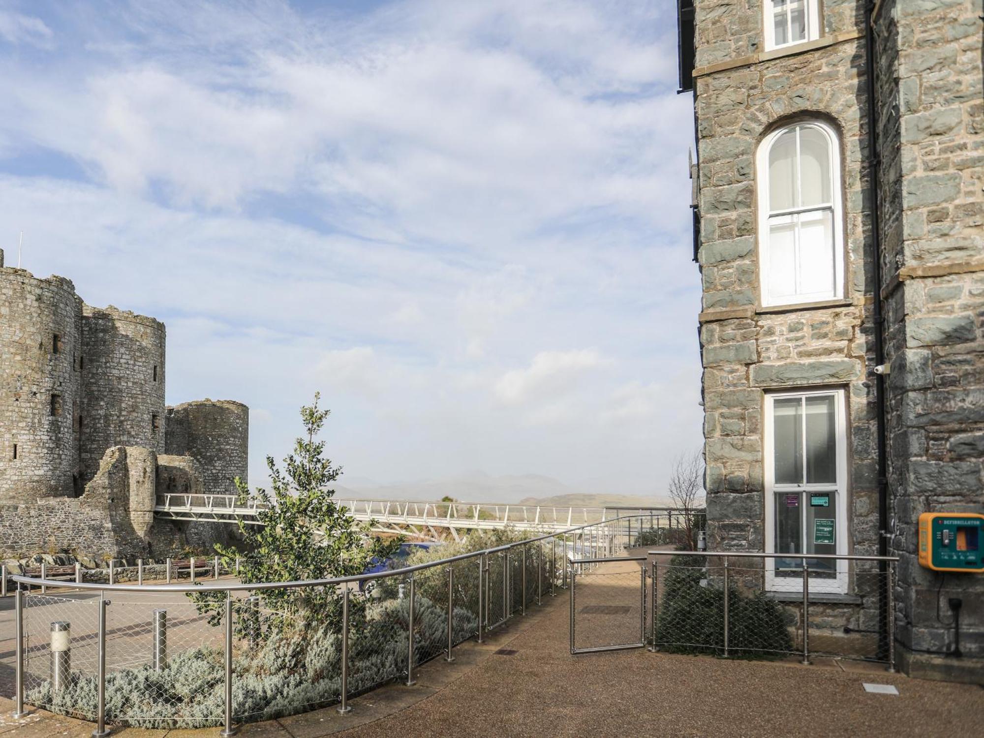 Harlech Apartments - Matholwch Exterior photo